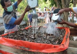 Kisah Inspiratif I Gede Robi Supriatna Mengubah Sampah Menjadi Pupuk - GRB Project