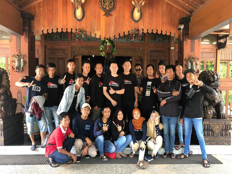 Kegiatan Positif Sinar Trans Jakarta, Salurkan Bantuan Korban Kebakaran