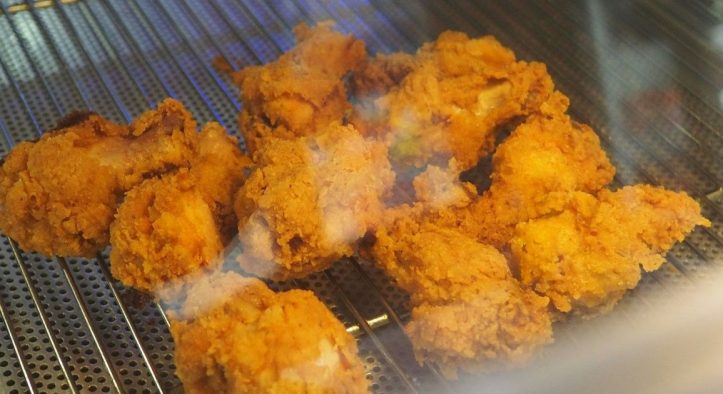 Bisnis Ayam Gocel, Pemuda Damas Larantuka Panen Untung dari YouTube