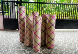 Anyaman tikar pandan