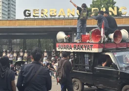 Apakah Hukum Cukup Adil